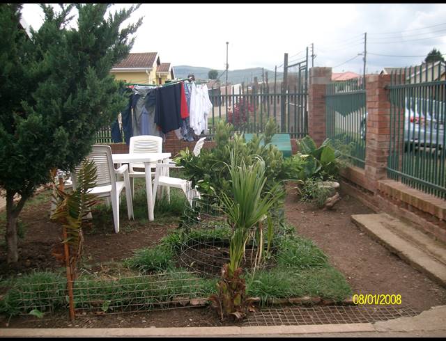 2 BEDROOM FREEHOLD FOR SALE IN MPOPHOMENI